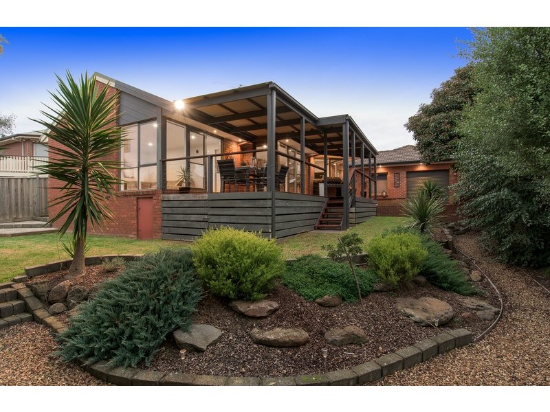 3 Yering Place, Chirnside Park VIC 3116