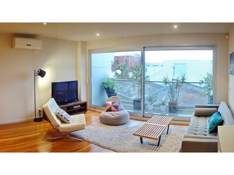 9 Curzon Place, North Melbourne VIC 3051