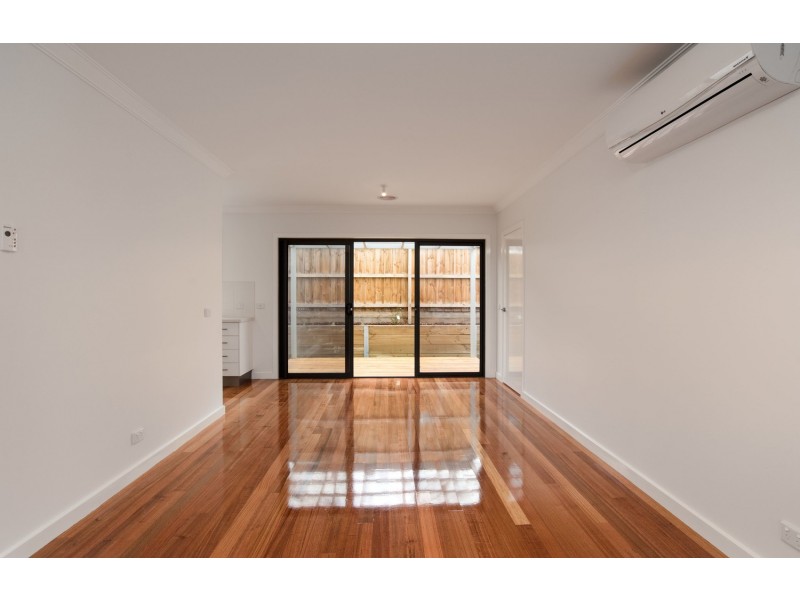 4/3 Nicholas Street, Lilydale VIC 3140