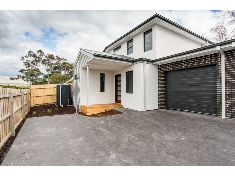 4/3 Nicholas Street, Lilydale VIC 3140