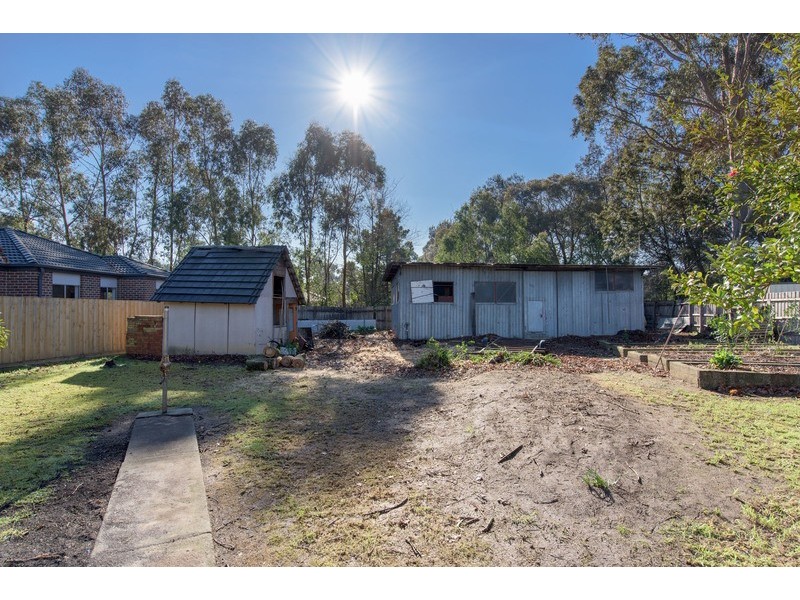 71 Dryden Concourse, Mooroolbark VIC 3138