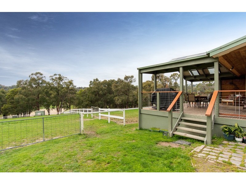 14 Coopers Road, Macclesfield VIC 3782