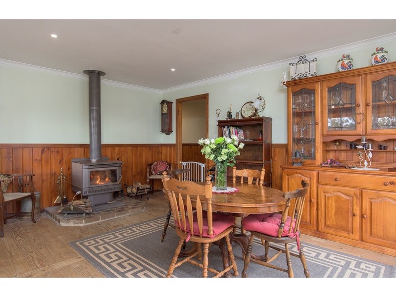 14 Coopers Road, Macclesfield VIC 3782