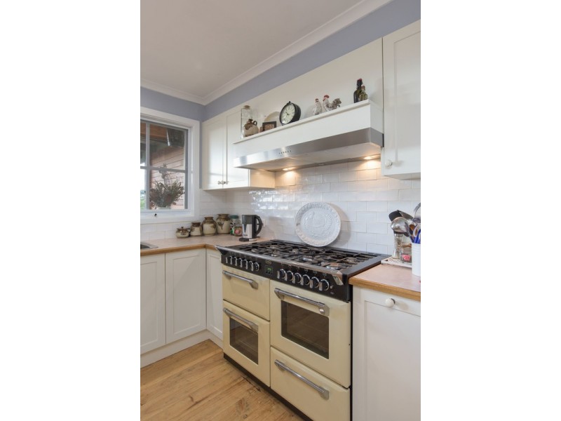 14 Coopers Road, Macclesfield VIC 3782