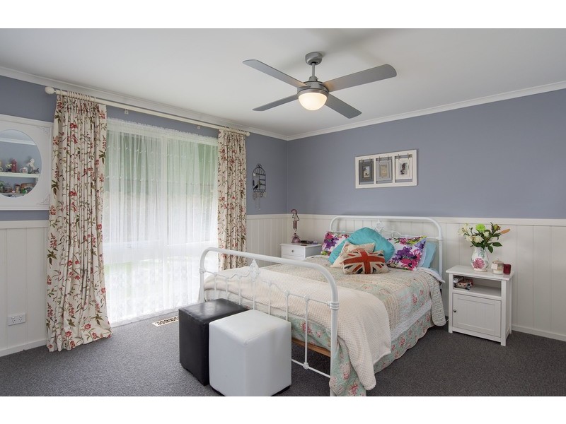 14 Coopers Road, Macclesfield VIC 3782