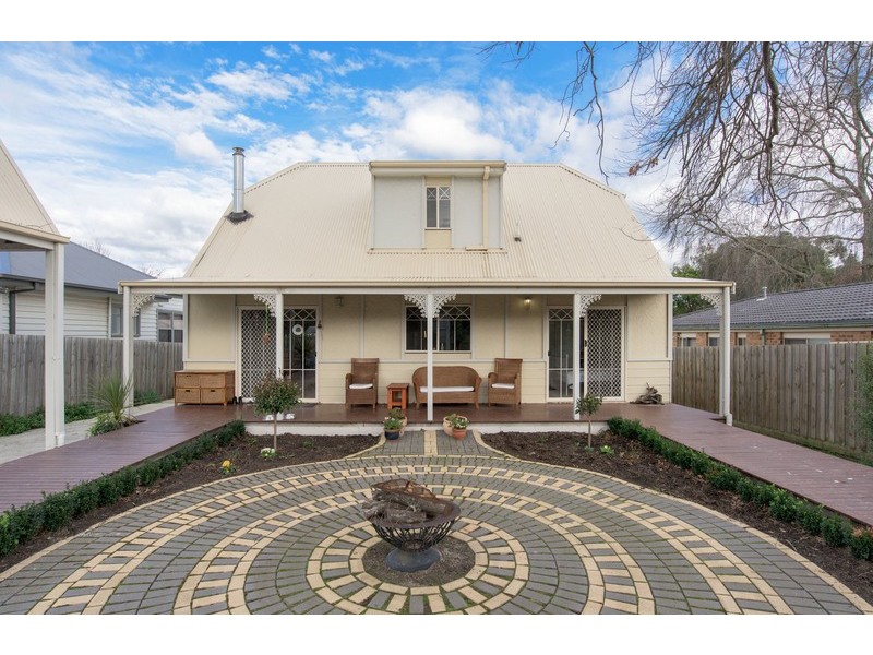 3A Smith Street, Healesville VIC 3777
