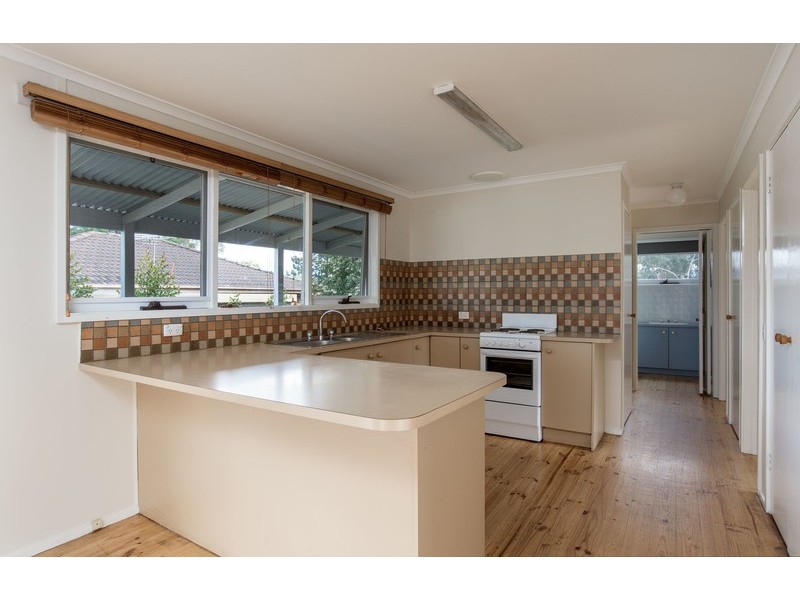 4 Henry Street, Healesville VIC 3777