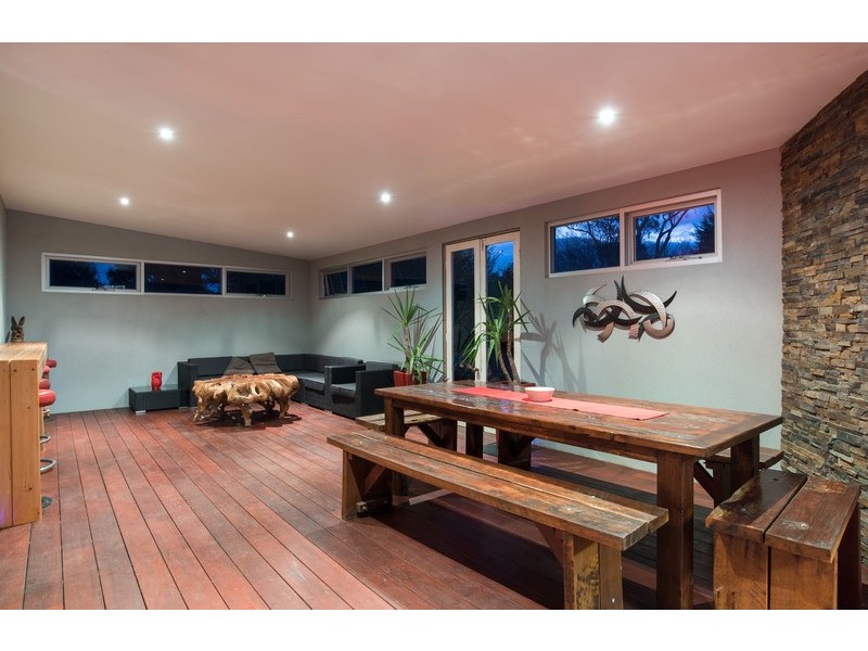 11 Brightwell Road, Lilydale VIC 3140