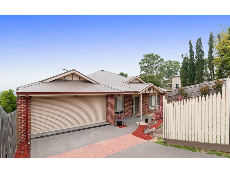 11 Bastow Road, Lilydale VIC 3140
