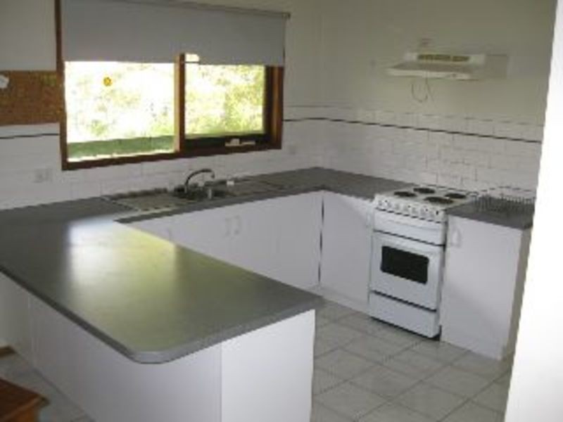 25 Belair Close, Seville VIC 3139