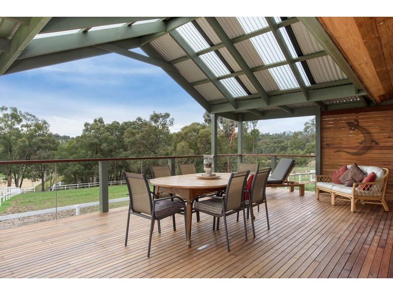 14 Coopers Road, Macclesfield VIC 3782
