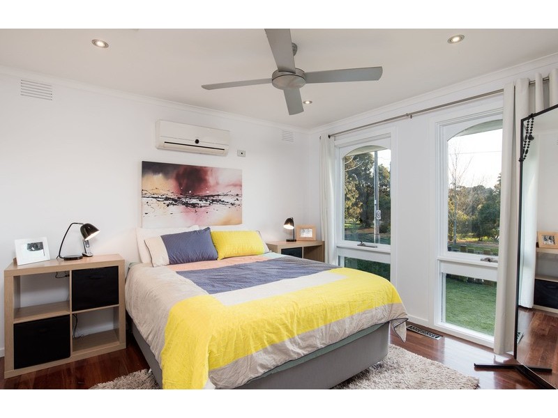 54 Kimberley Drive, Chirnside Park VIC 3116