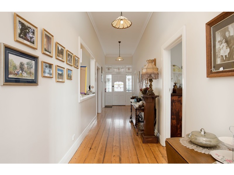 101 Whittlesea-Kinglake Road, Kinglake VIC 3763