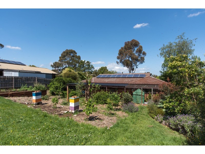 5 Eastwood Crescent, Mooroolbark VIC 3138