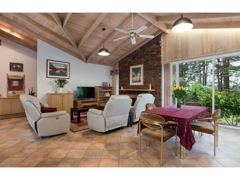 4 Mulhalls Road, Macclesfield VIC 3782