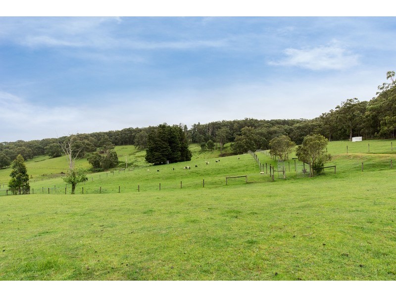 4 Mulhalls Road, Macclesfield VIC 3782