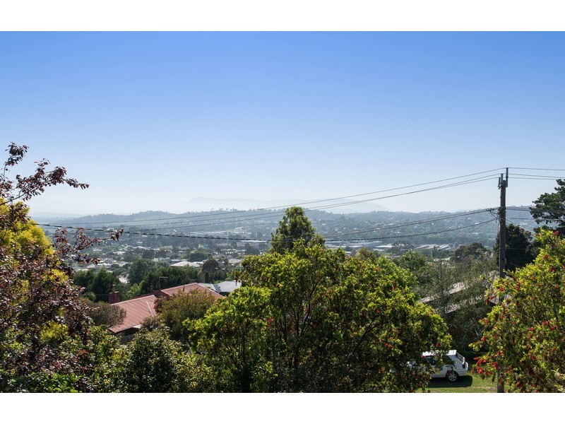 9 St Andrews Drive, Chirnside Park VIC 3116