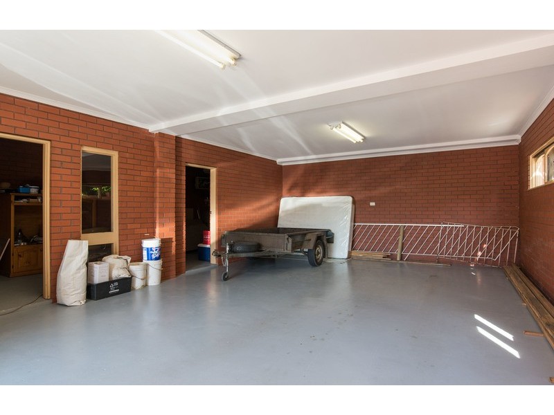 9 St Andrews Drive, Chirnside Park VIC 3116