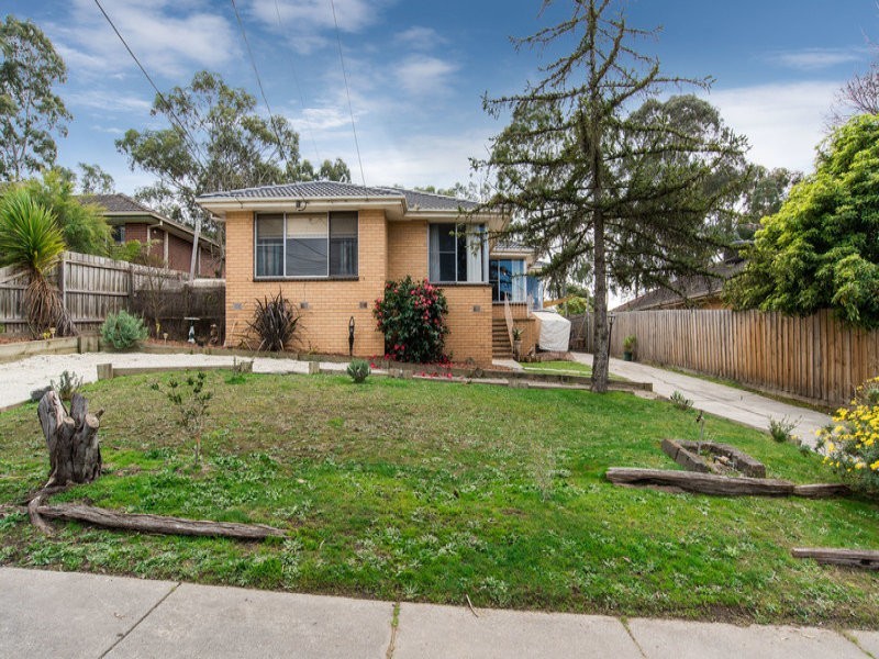 5 Orrong Road, Mooroolbark VIC 3138