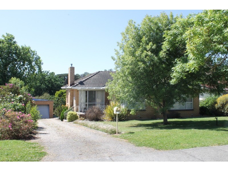 20 Towers Road, Lilydale VIC 3140