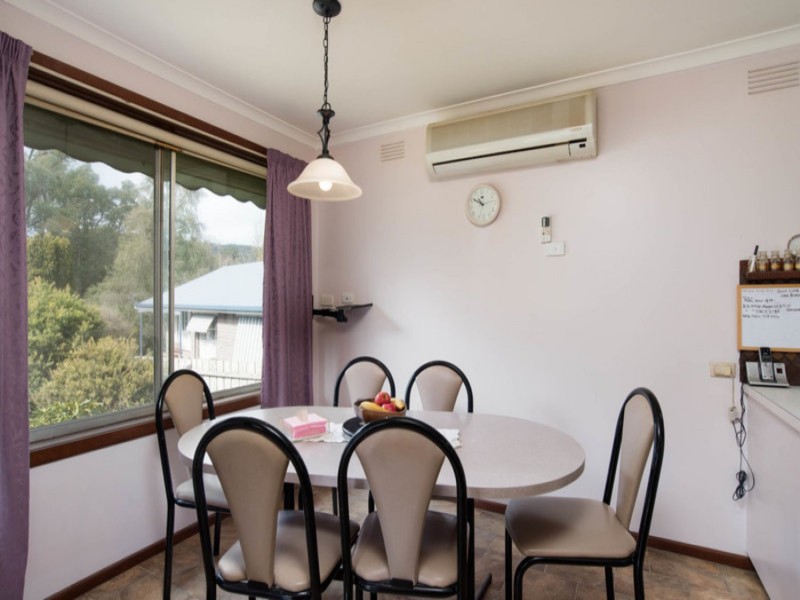 94 York Road, Mount Evelyn VIC 3796