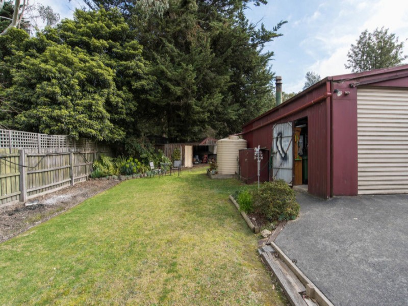 94 York Road, Mount Evelyn VIC 3796