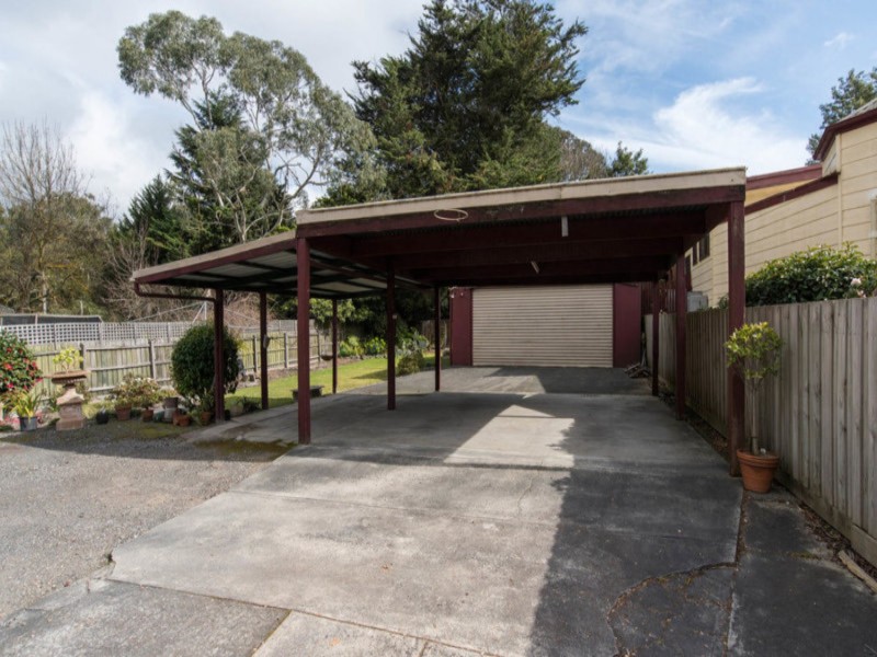94 York Road, Mount Evelyn VIC 3796
