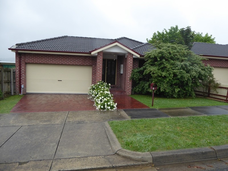 4 Gladstone Street, Lilydale VIC 3140