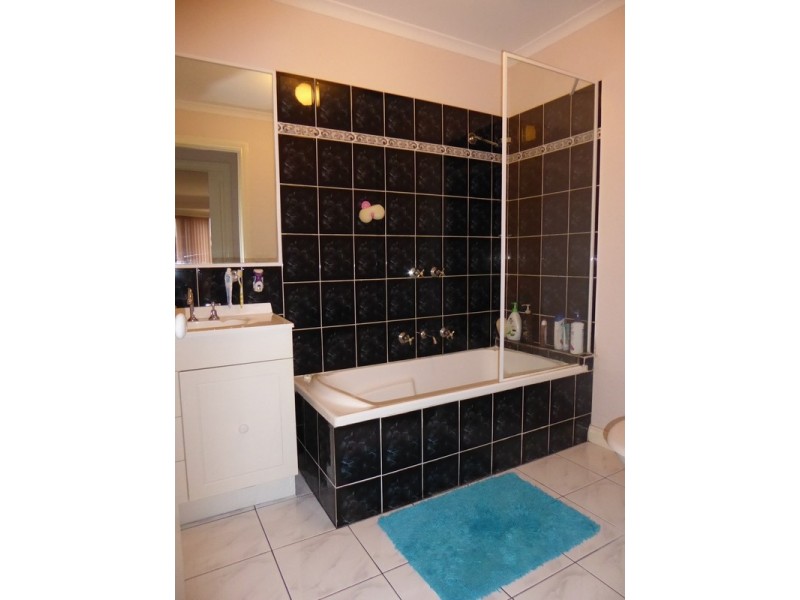 4 Gladstone Street, Lilydale VIC 3140