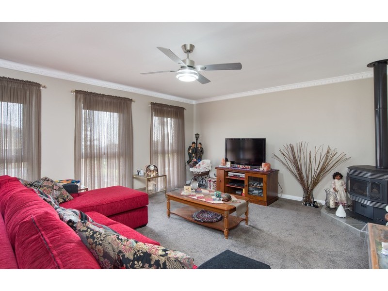 13 Campus Gate, Chirnside Park VIC 3116