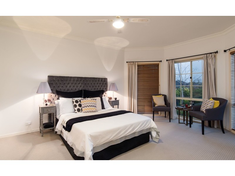 31 Paula Way, Chirnside Park VIC 3116