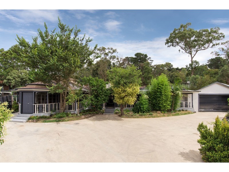 25 Scenic Avenue, Ringwood East VIC 3135