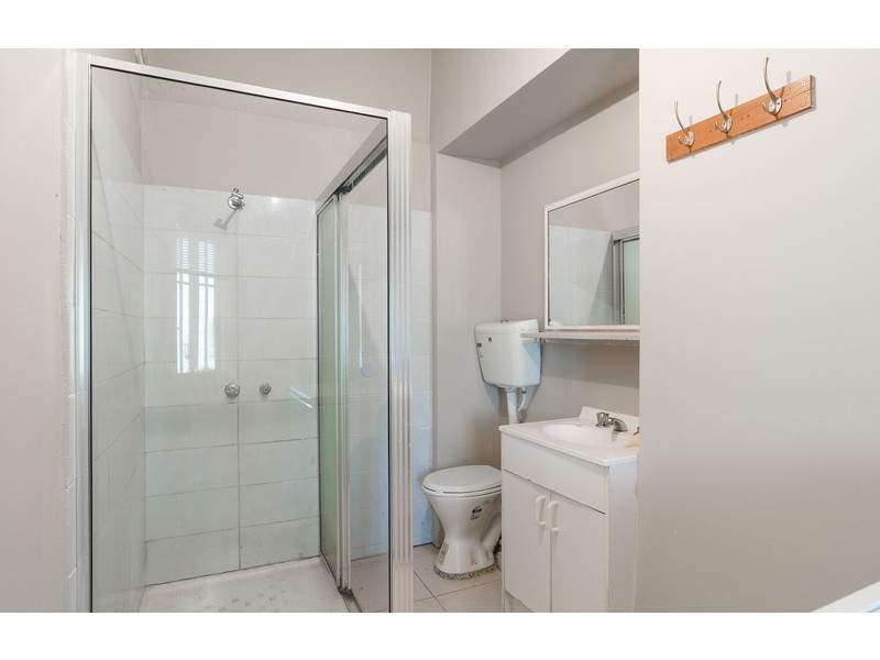 25 Scenic Avenue, Ringwood East VIC 3135