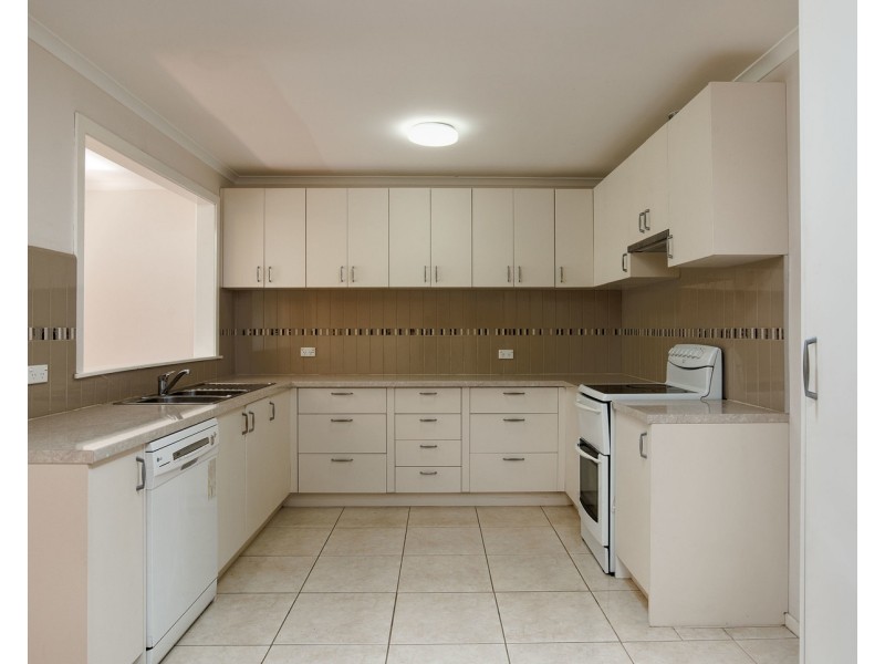 44 Station Road, Seville VIC 3139