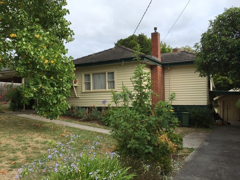 14 Nicholas Street, Lilydale VIC 3140