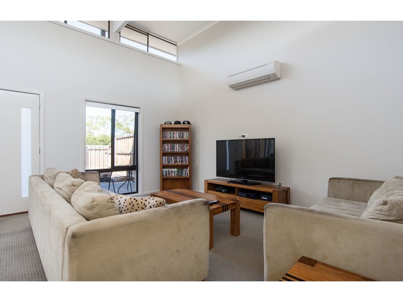 24 White Close, Lilydale VIC 3140