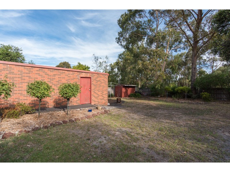 3 Larissa Court, Croydon VIC 3136