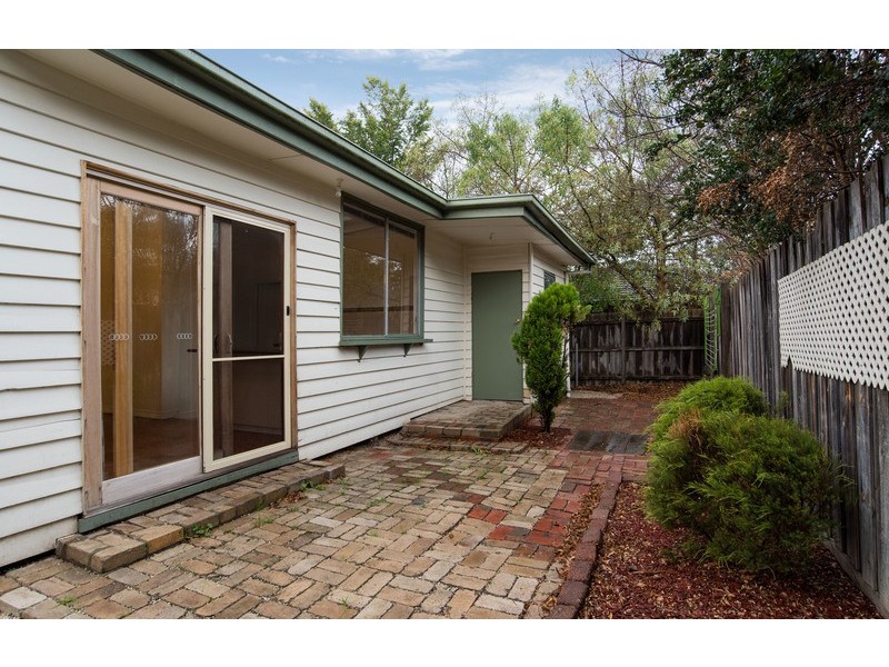 1/18 Beresford Road, Lilydale VIC 3140