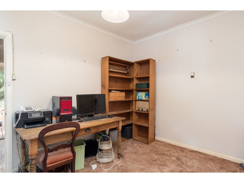 77 Victoria Road, Chirnside Park VIC 3116