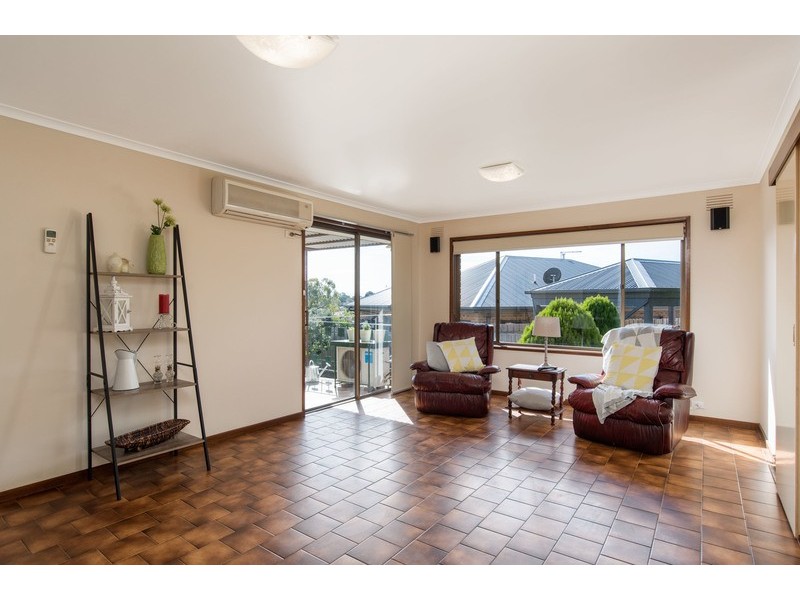 9 Celeste Court, Chirnside Park VIC 3116