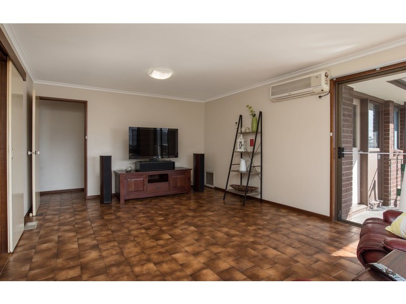 9 Celeste Court, Chirnside Park VIC 3116