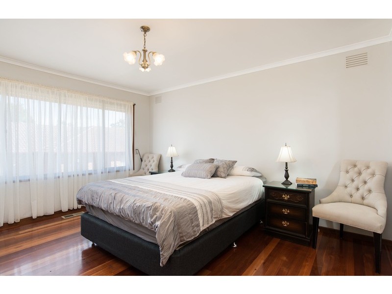 9 Celeste Court, Chirnside Park VIC 3116