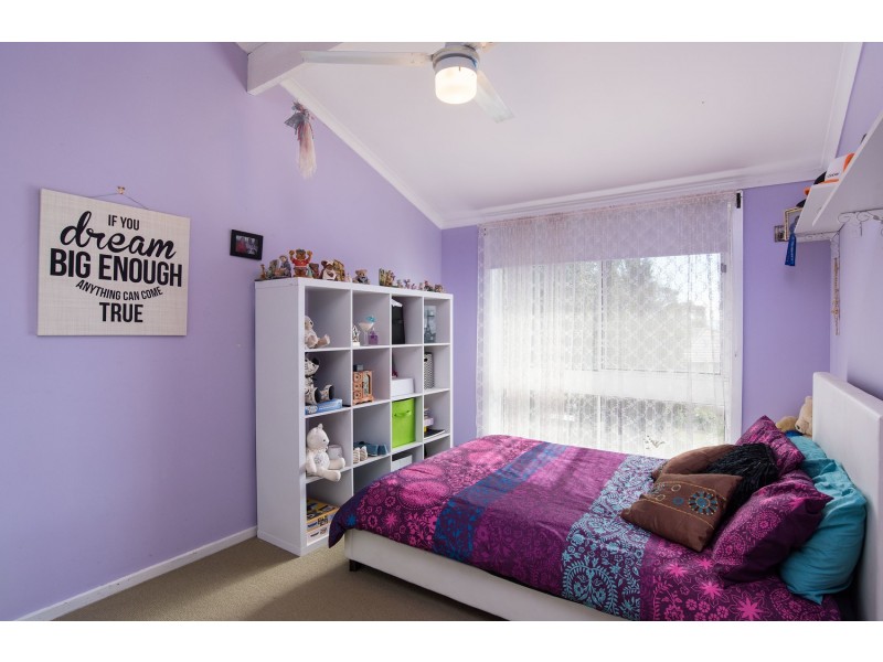 42 Rolling Hills Road, Chirnside Park VIC 3116