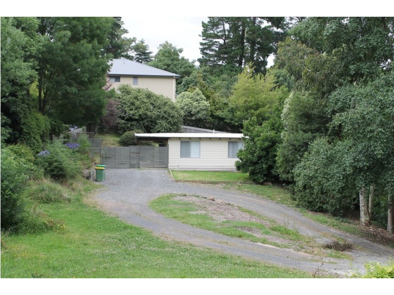 9 Clematis Road, Mount Evelyn VIC 3796