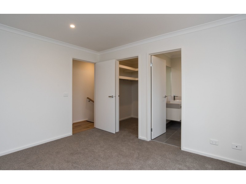 4/15 The Eyrie, Lilydale VIC 3140