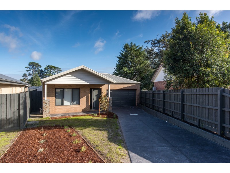 1/6 Cherylnne Crescent, Kilsyth VIC 3137