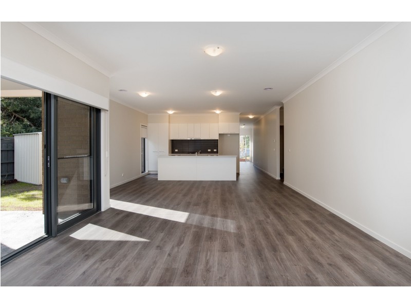 1/6 Cherylnne Crescent, Kilsyth VIC 3137