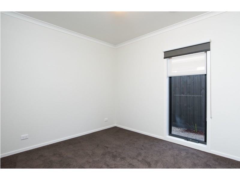 1/6 Cherylnne Crescent, Kilsyth VIC 3137