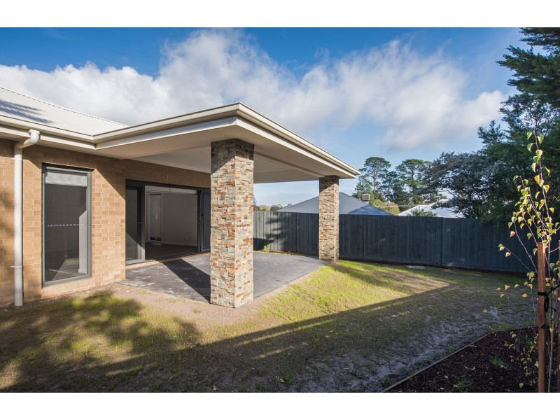 1/6 Cherylnne Crescent, Kilsyth VIC 3137