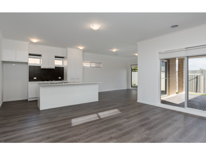 2/6 Cherylnne Crescent, Kilsyth VIC 3137